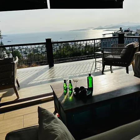 Villa Deniz Manzarali Tas