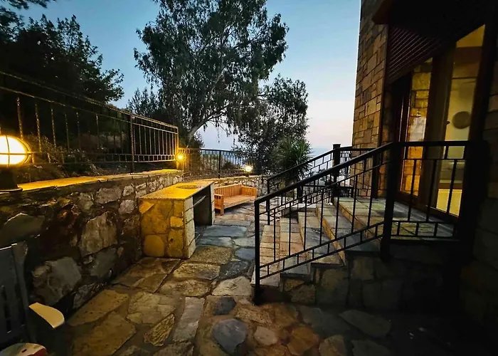 Villa Deniz Manzarali Tas