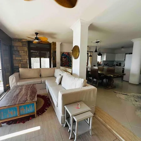 Deniz Manzarali Tas 빌라 Bodrum