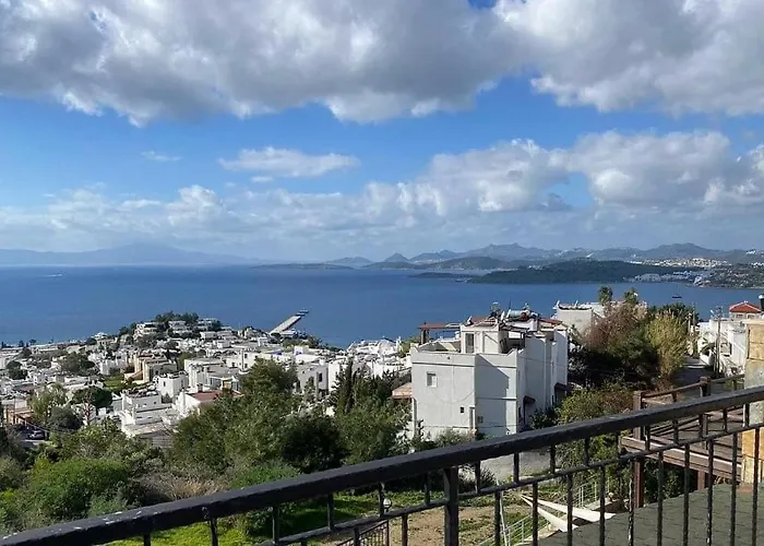 Villa Deniz Manzarali Tas